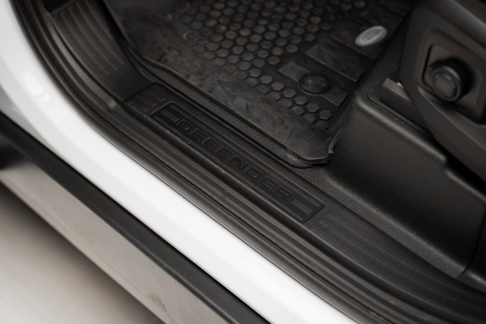 Used 2021 Land Rover Defender 110 S image 56