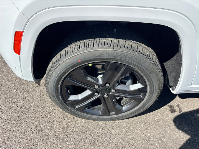 New 2027 Jeep Grand Cherokee L Limited AWD/4WD image 34