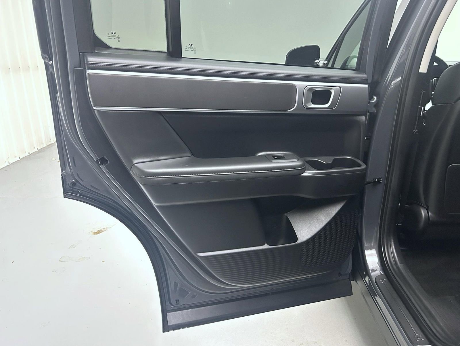 Used 2025 Hyundai Santa Fe SEL image 21