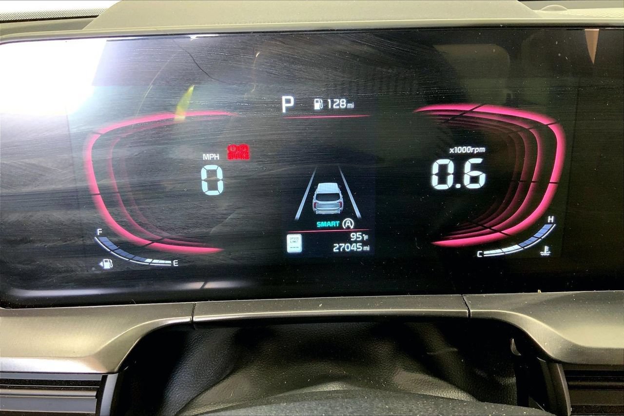 Used 2025 Kia Telluride S FWD image 18