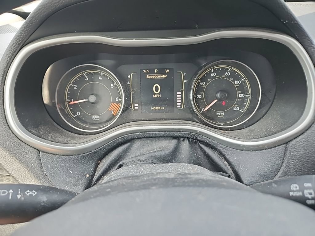 Used 2014 Jeep Cherokee Sport image 20