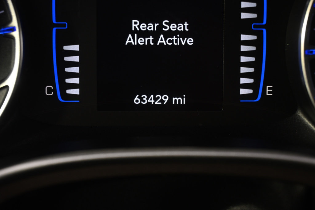 Used 2023 Chrysler Voyager LX FWD image 28