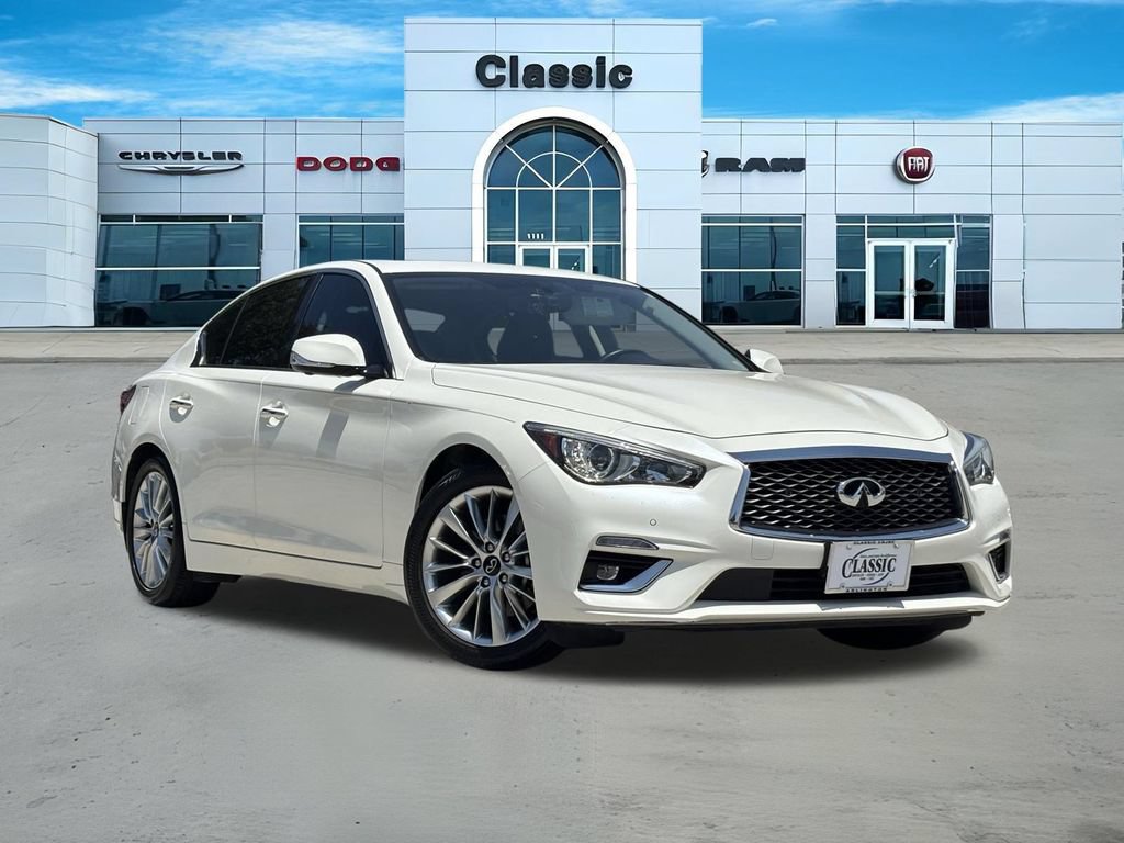 Used 2021 INFINITI Q50 Luxe w/ Cargo Package RWD image 1