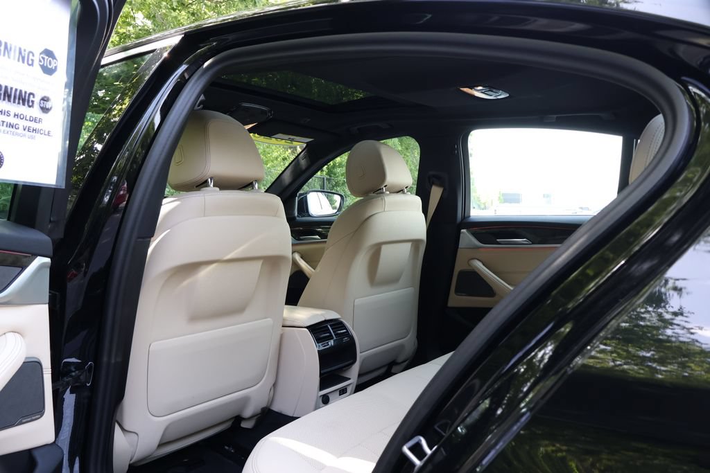 Used 2023 BMW 530i w/ Premium Package RWD image 47