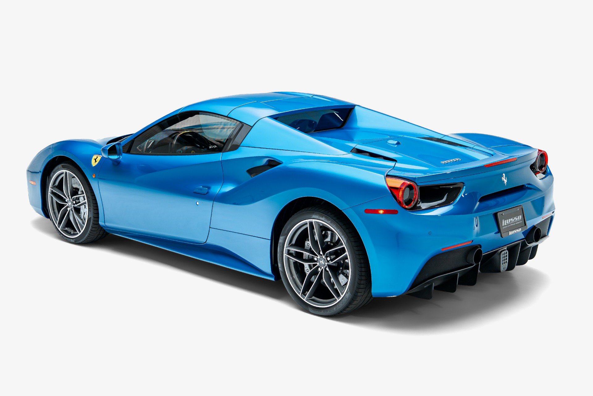 Used 2019 Ferrari 488 Spider RWD image 16