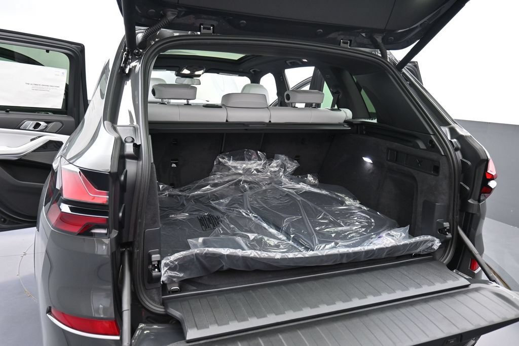 New 2026 BMW X5 M60i AWD/4WD image 19