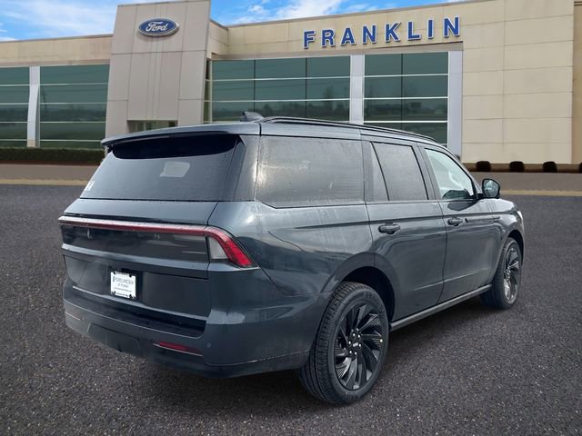 New 2026 Lincoln Navigator Reserve w/ Jet Appearance Package image 7