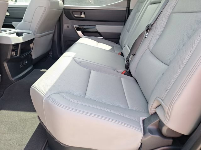 Used 2023 Toyota Tundra Limited AWD/4WD image 30