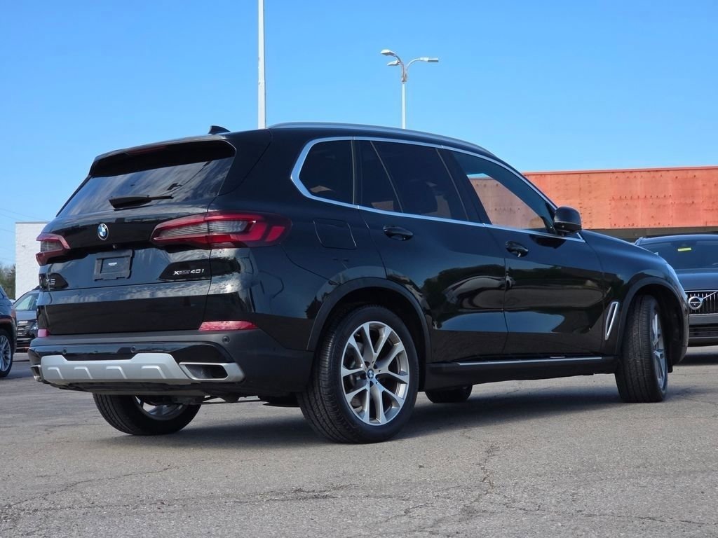 Used 2021 BMW X5 xDrive40i w/ Premium Package image 30