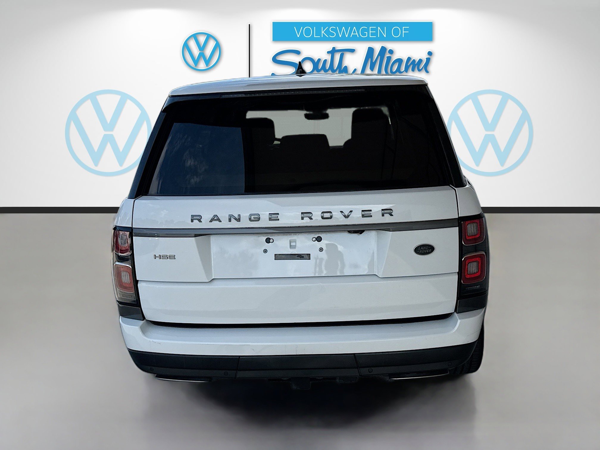 Used 2019 Land Rover Range Rover Velar R-Dynamic SE image 6