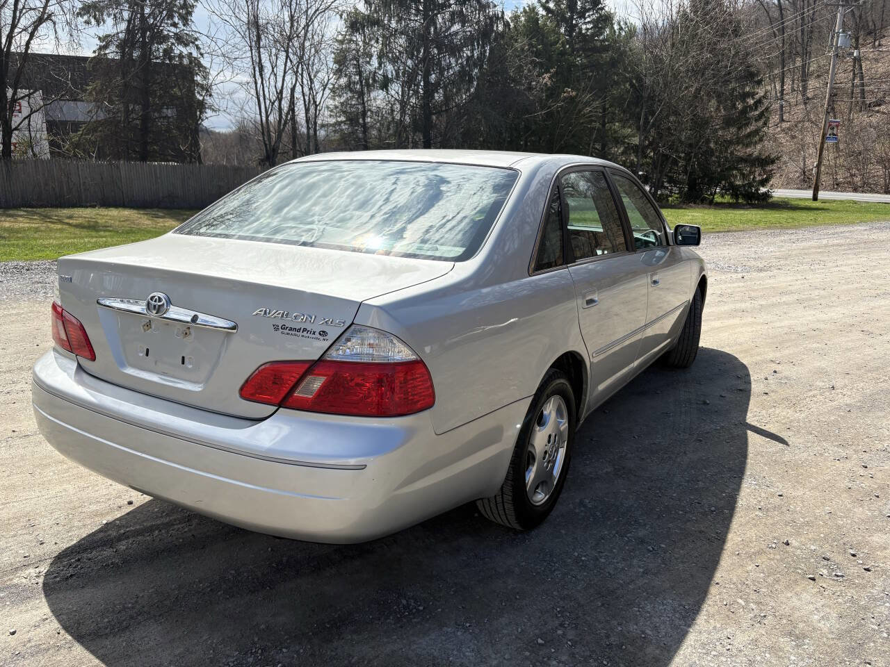 Used 2003 Toyota Avalon XLS FWD image 6