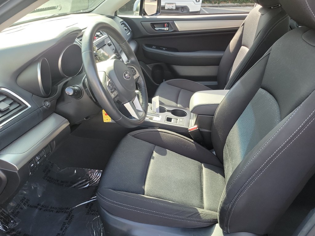 Used 2017 Subaru Legacy 2.5i Premium AWD/4WD image 17