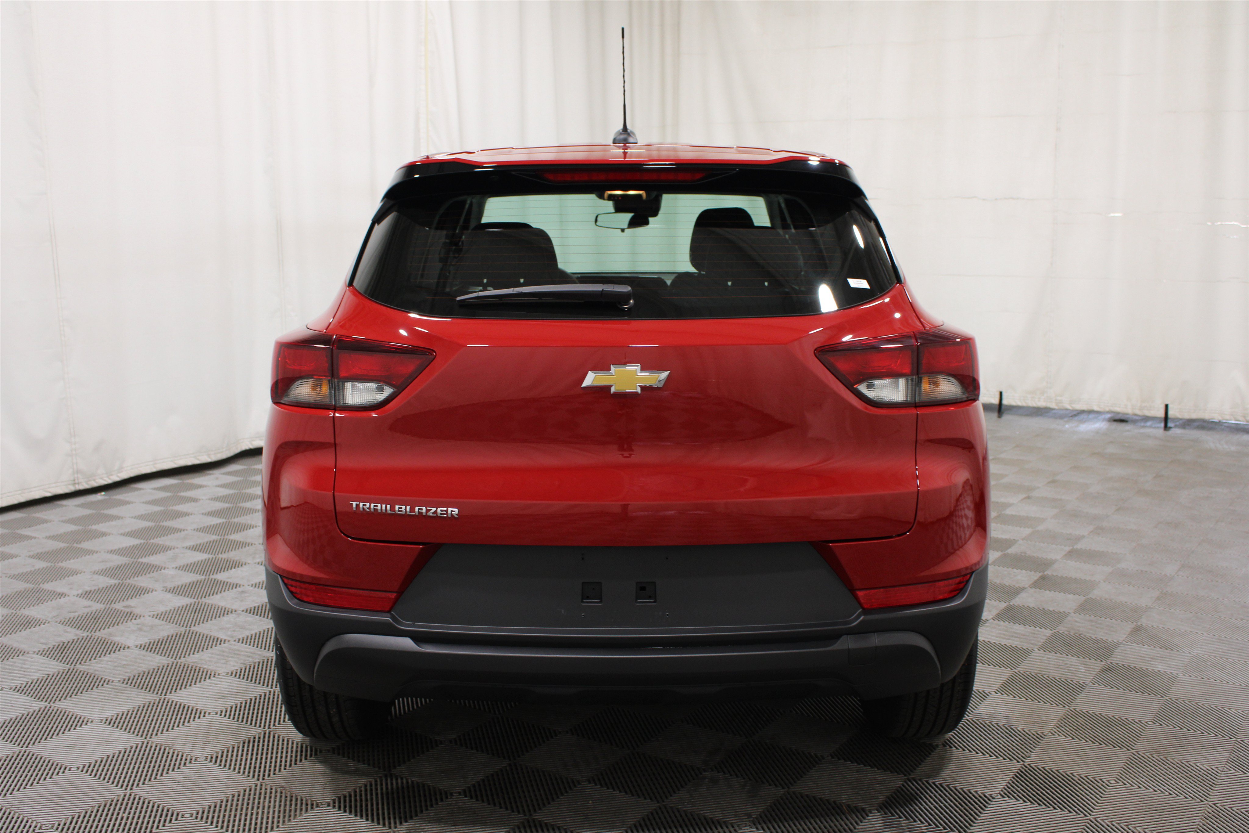 Used 2026 Chevrolet TrailBlazer LS FWD image 29