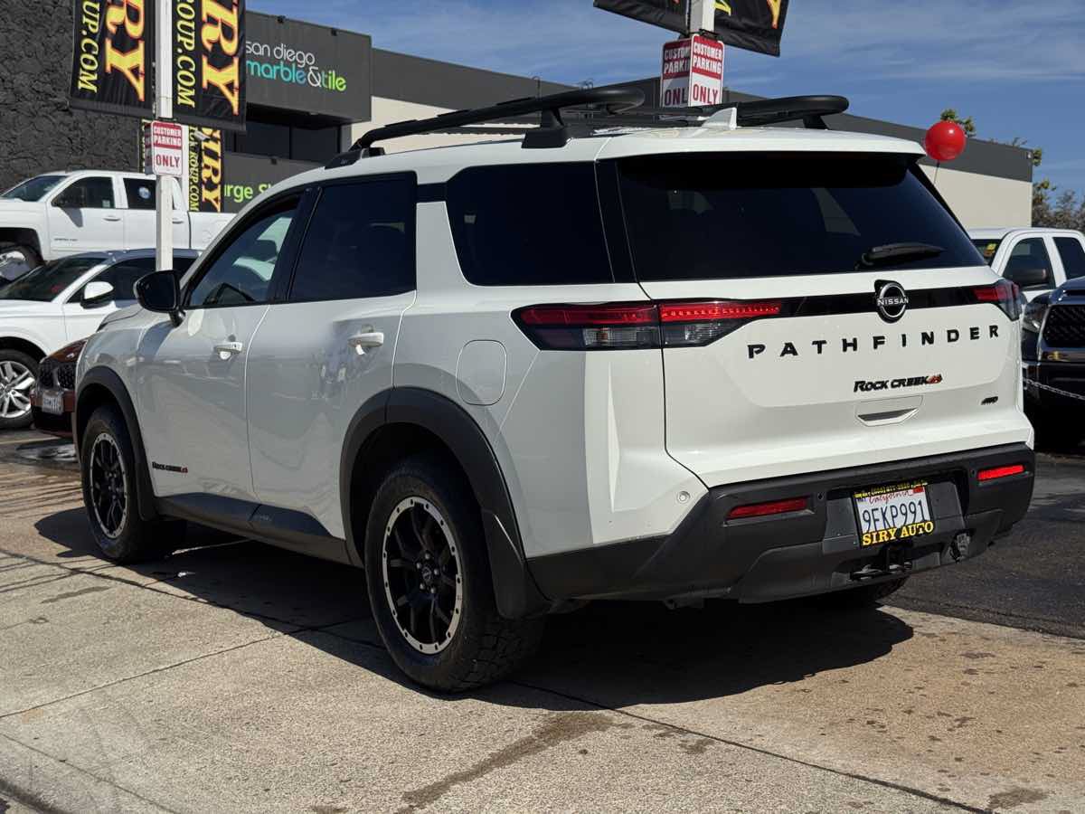 Used 2023 Nissan Pathfinder Rock Creek AWD/4WD image 12