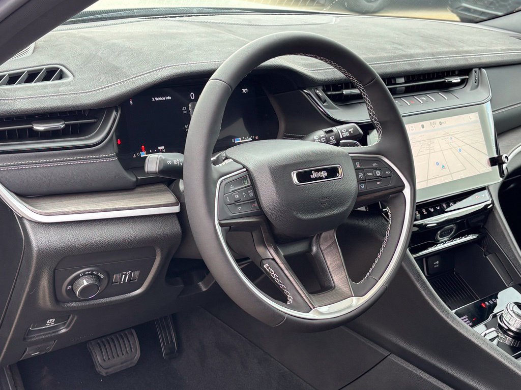 New 2027 Jeep Grand Cherokee 4WD image 7