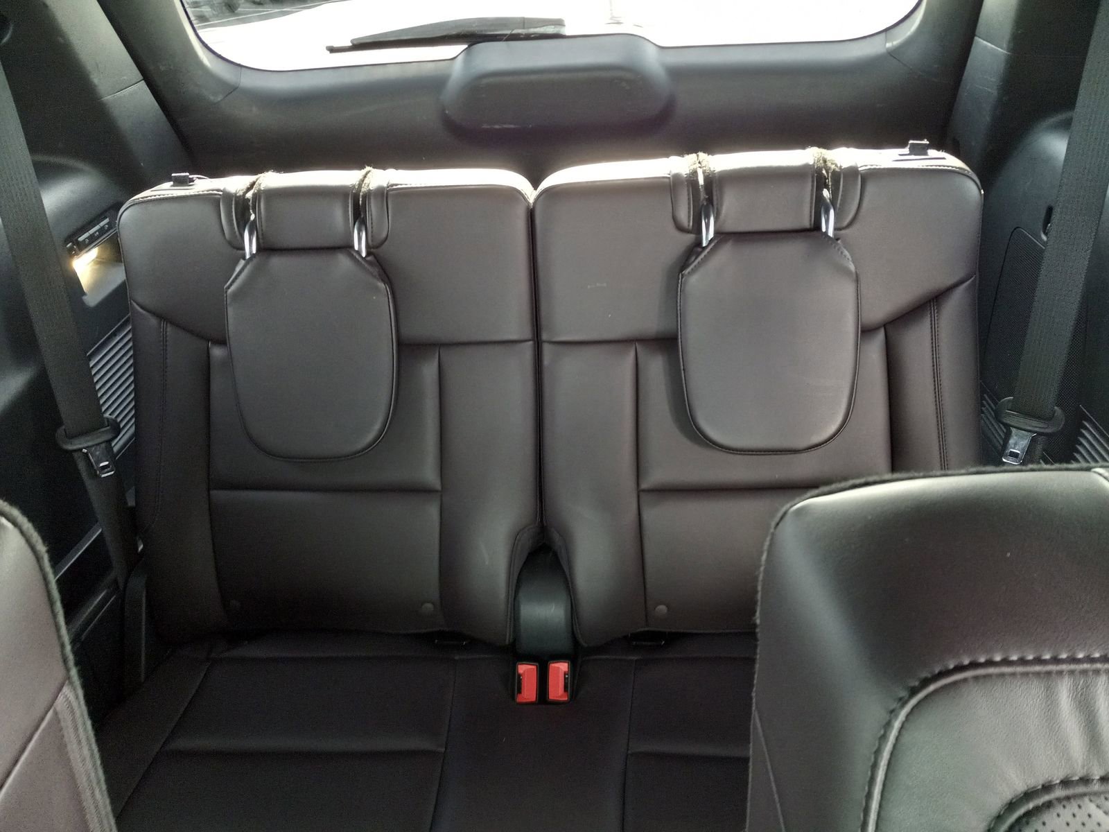 Used 2025 Ford Explorer Platinum w/ LUX Leather Package image 16