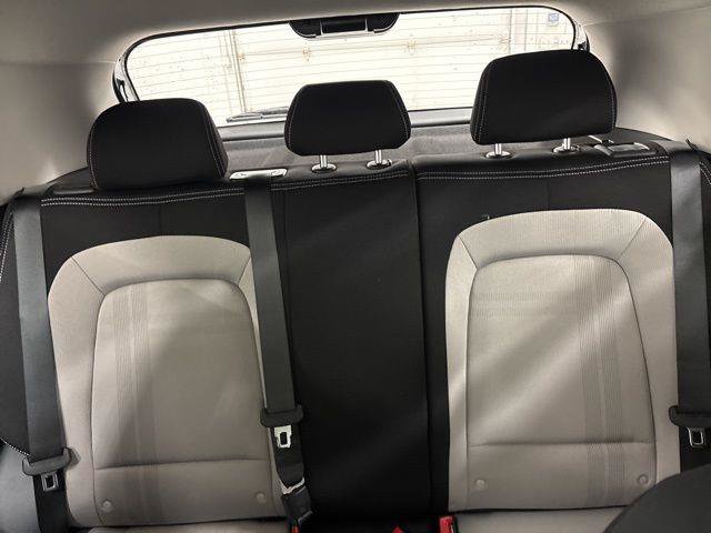 Used 2026 Hyundai Venue SEL FWD image 18