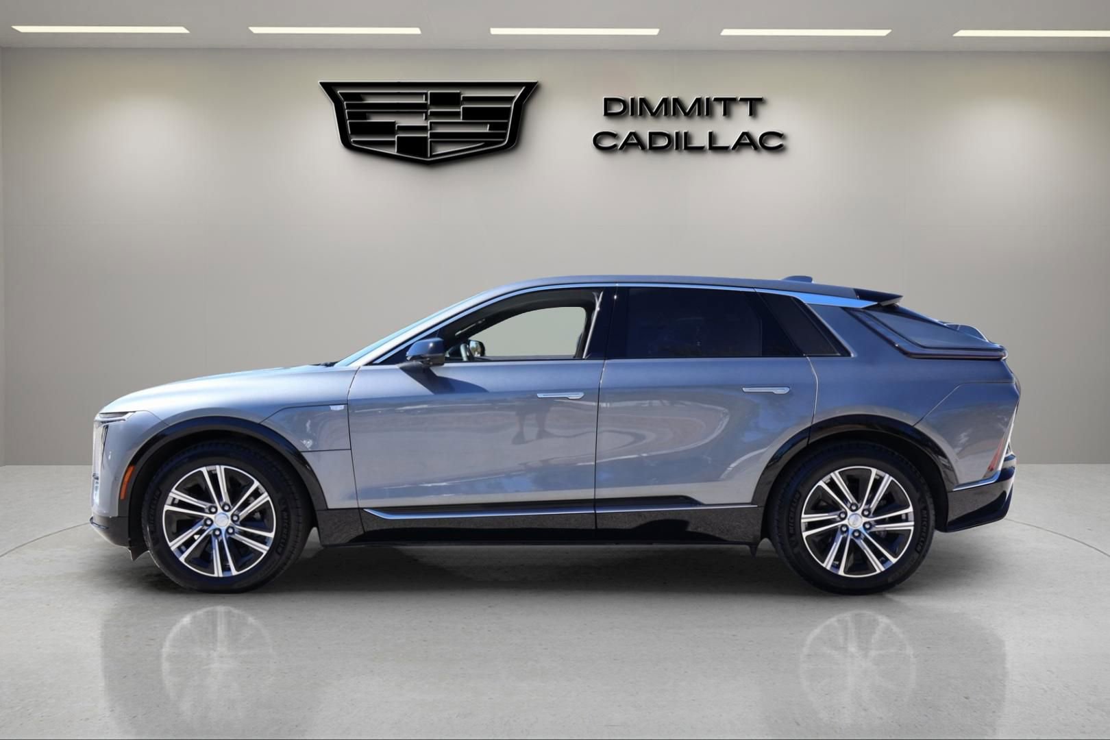 Certified 2023 Cadillac Lyriq 2WD image 2