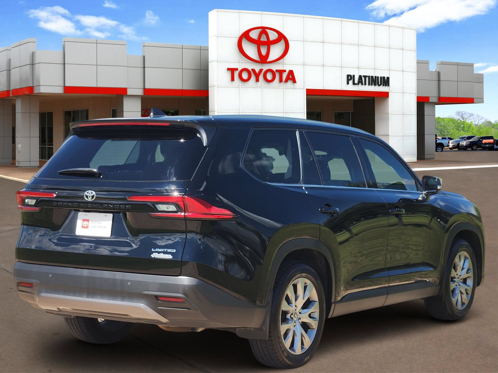 Used 2024 Toyota Grand Highlander FWD image 4