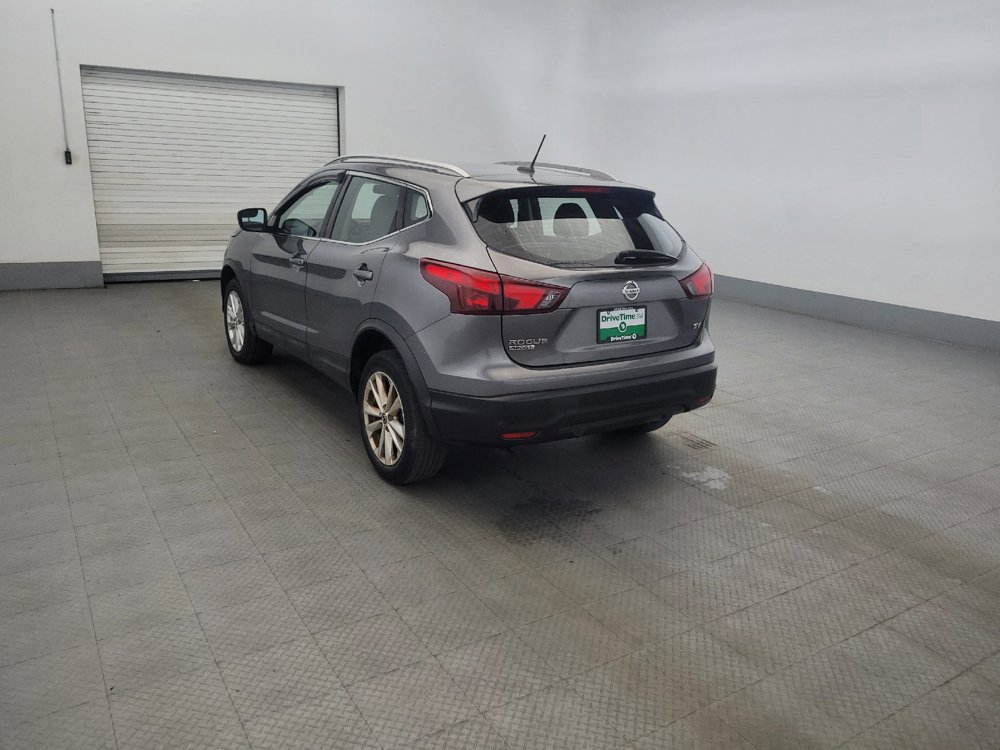 Used 2019 Nissan Rogue Sport SV FWD image 5