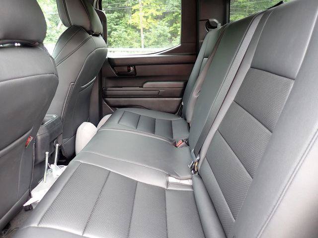 Certified 2025 Toyota Tacoma SR5 AWD/4WD image 11