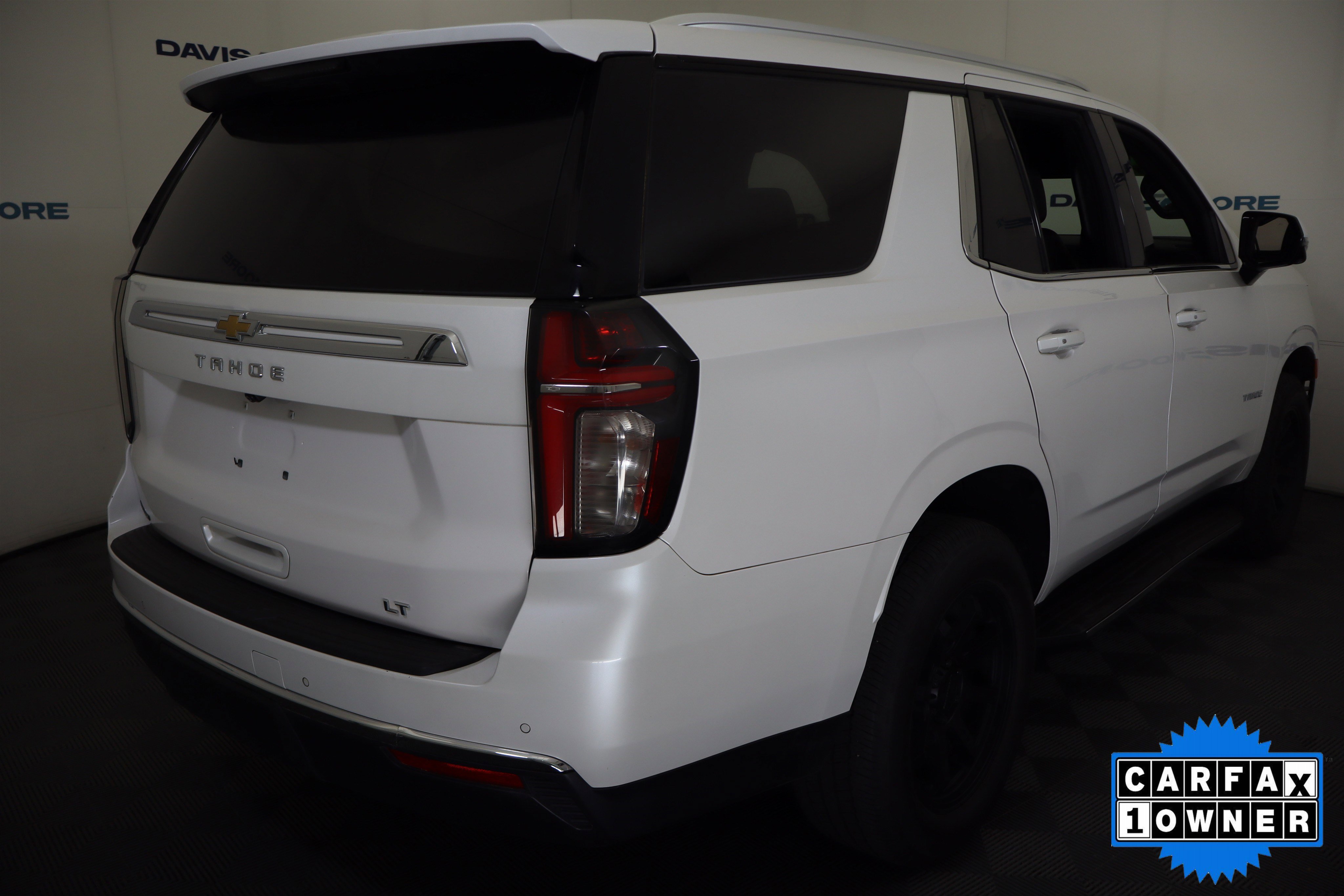 Used 2022 Chevrolet Tahoe LT w/ Luxury Package image 6