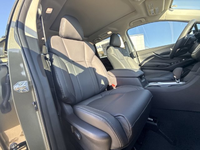 Used 2026 Subaru Ascent Limited AWD/4WD image 25
