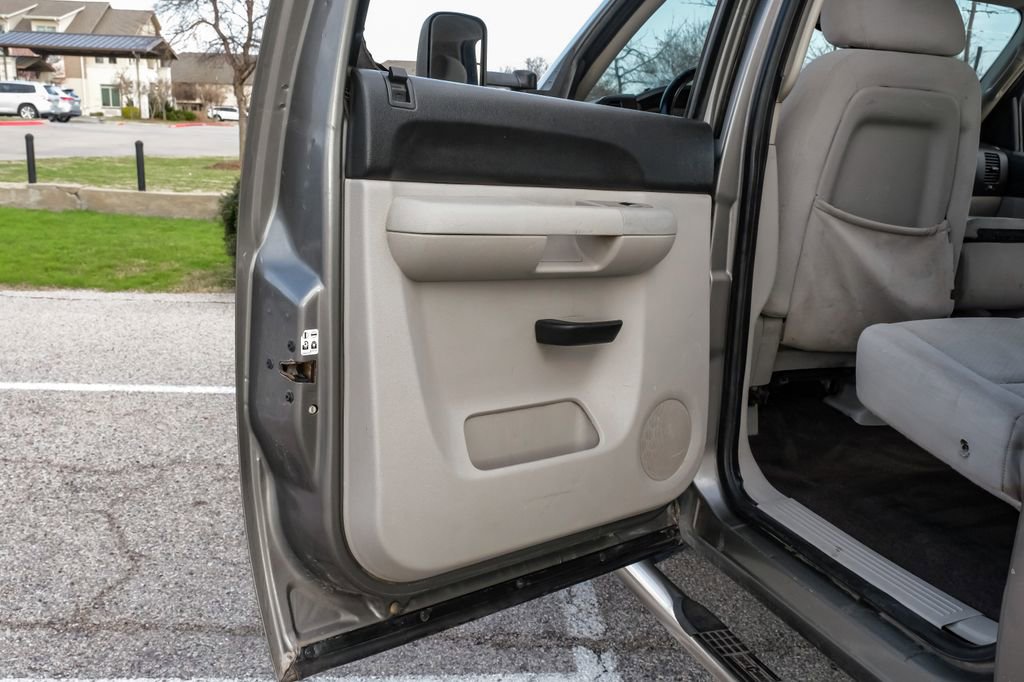 Used 2008 Chevrolet Silverado 2500 LT w/ Suspension Package, Off-Road image 39