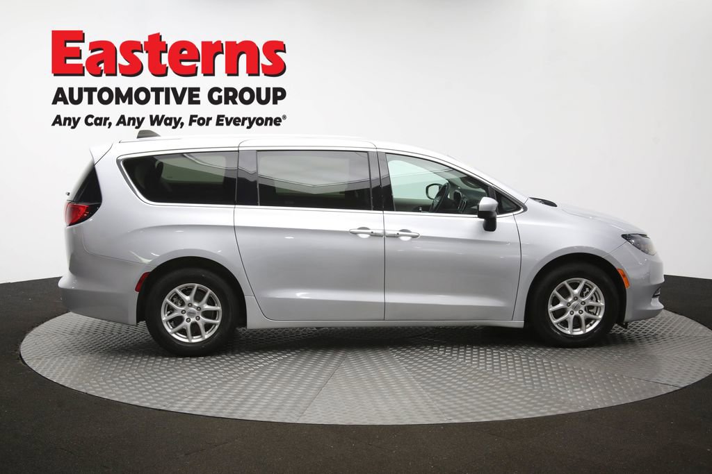 Used 2023 Chrysler Voyager LX FWD image 44