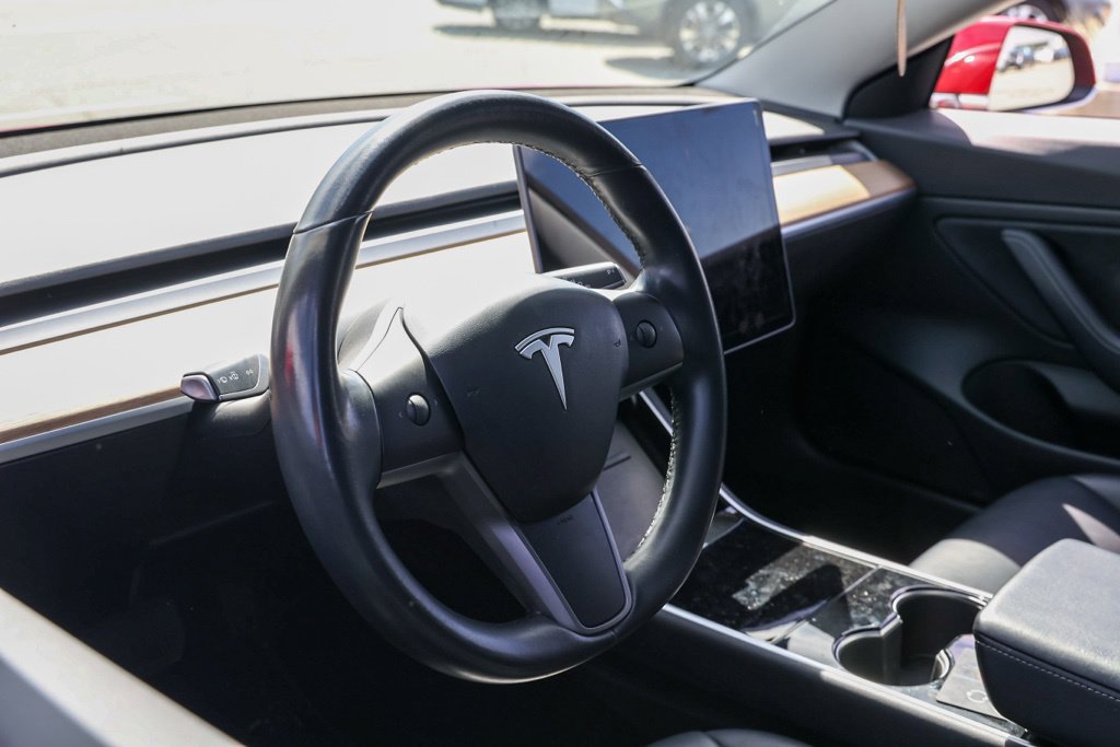 Used 2019 Tesla Model 3 Long Range RWD image 14