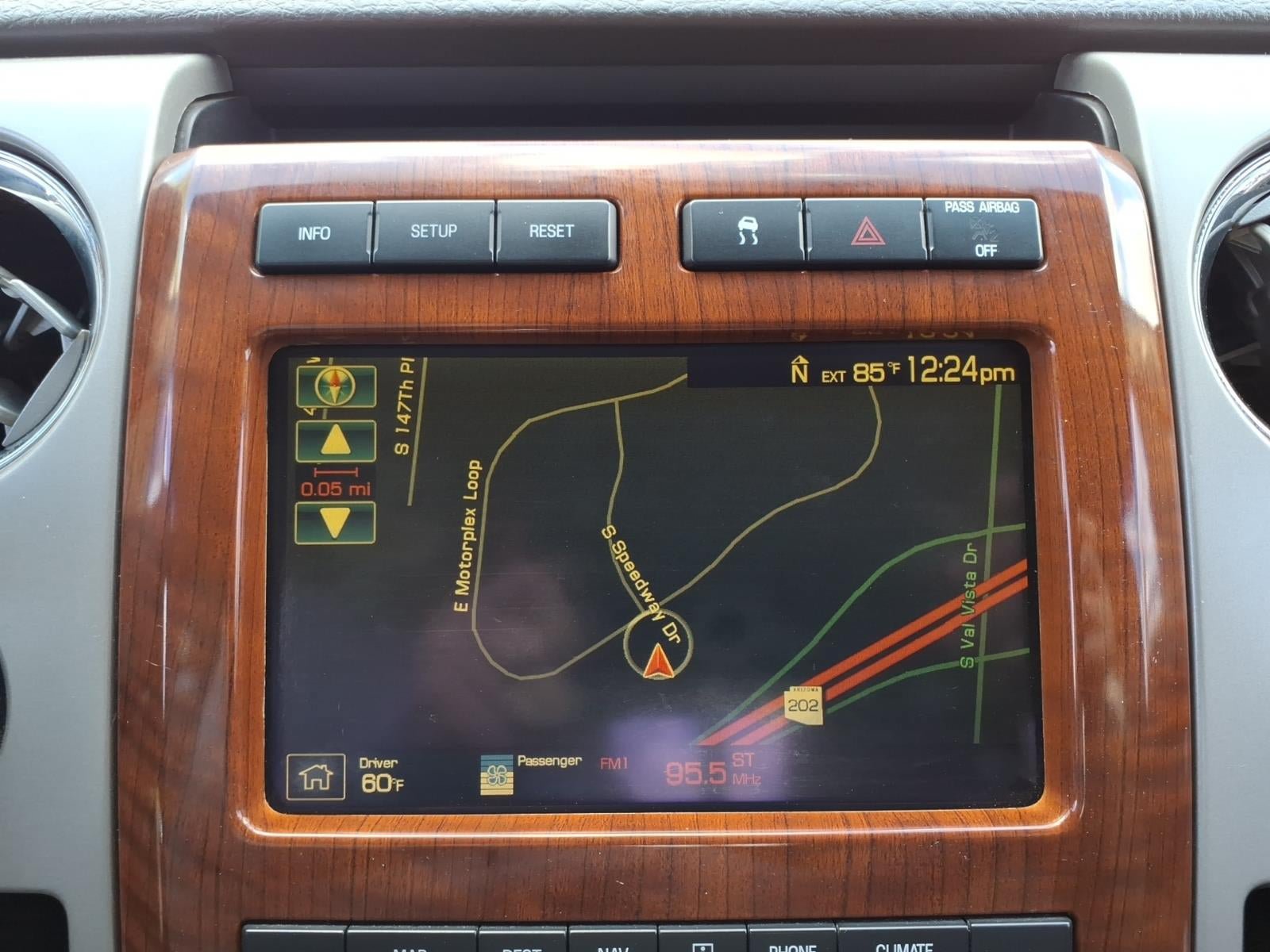 Used 2010 Ford F150 Lariat AWD/4WD image 23