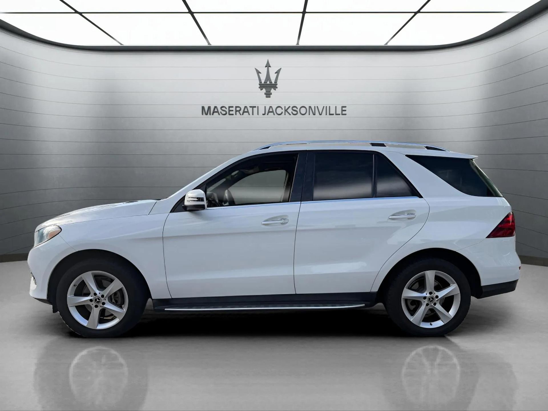 Used 2018 Mercedes-Benz GLE 350 image 11