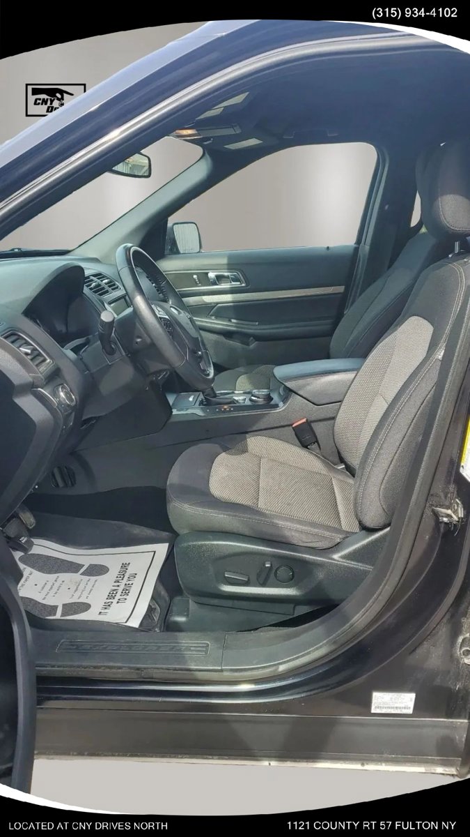 Used 2019 Ford Explorer XLT w/ Equipment Group 201A AWD/4WD image 10