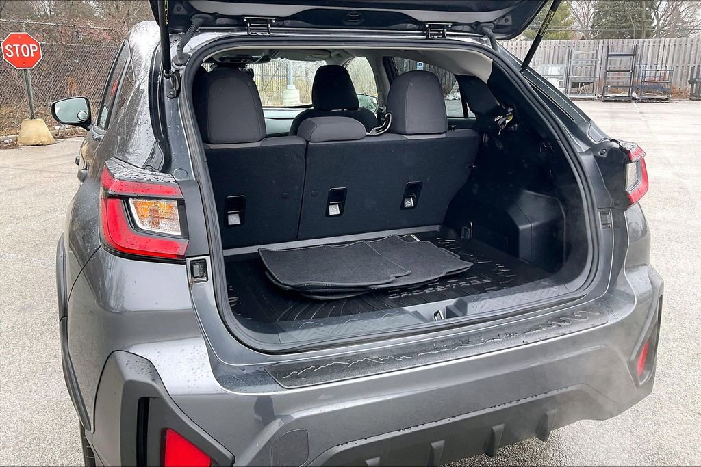 Used 2024 Subaru Crosstrek 2.0i image 27