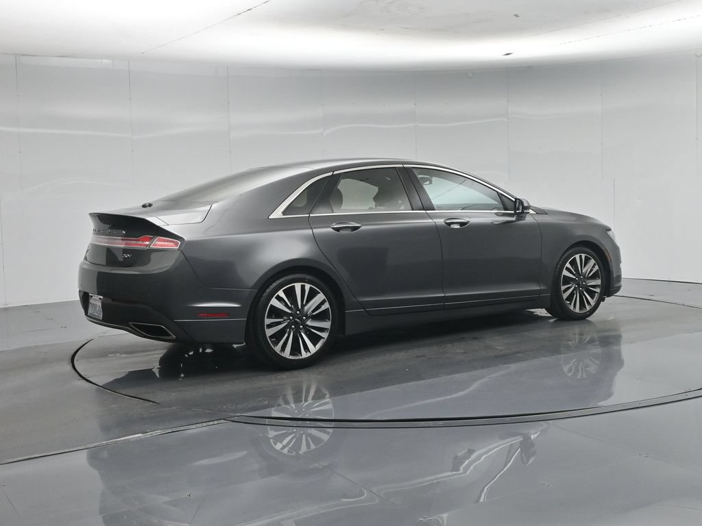 Used 2017 Lincoln MKZ Reserve FWD image 29
