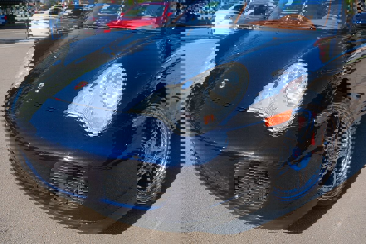 Used 2003 Porsche 911 Carrera 4S image 28