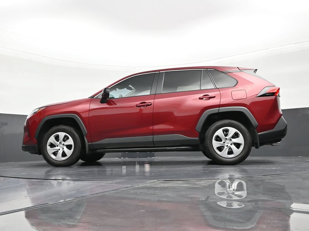 Used 2024 Toyota RAV4 LE FWD image 21