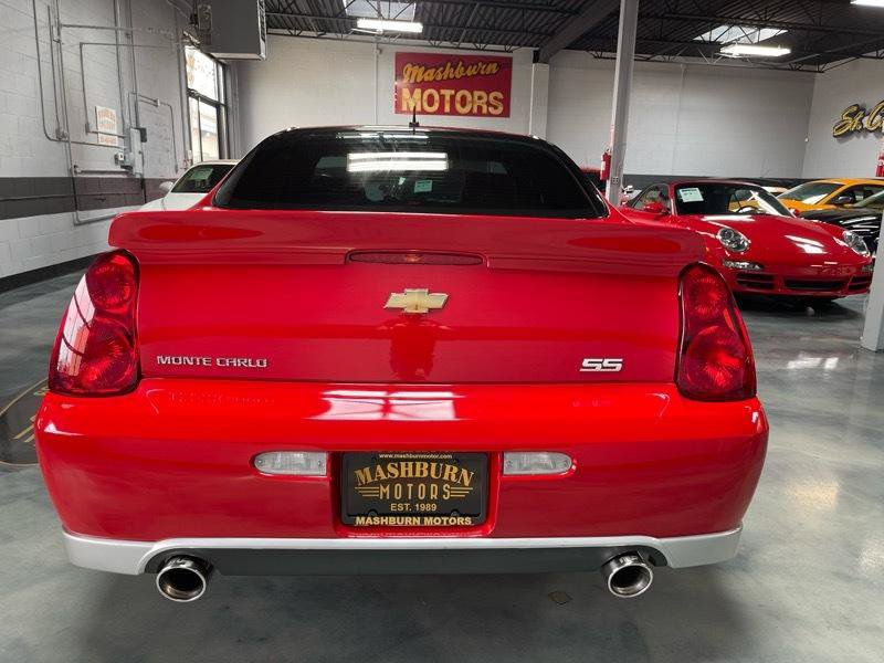 Used 2006 Chevrolet Monte Carlo SS w/ Convenience Package FWD image 12