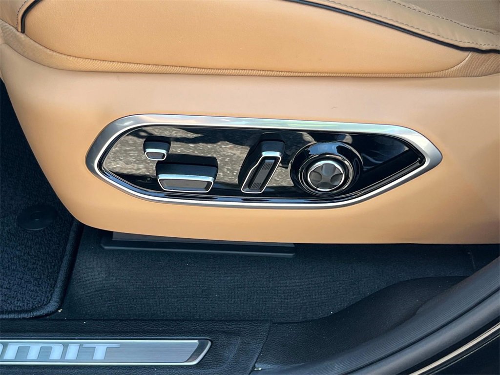 New 2025 Jeep Grand Cherokee Summit image 11