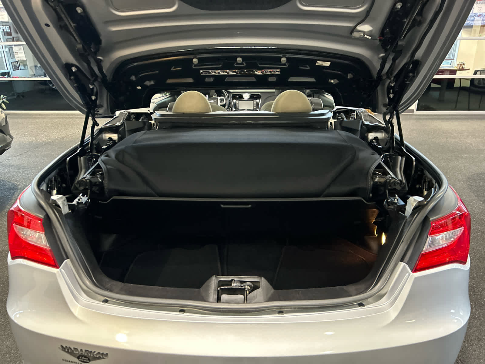 Used 2011 Chrysler 200 Touring w/ Cold Weather Group image 22