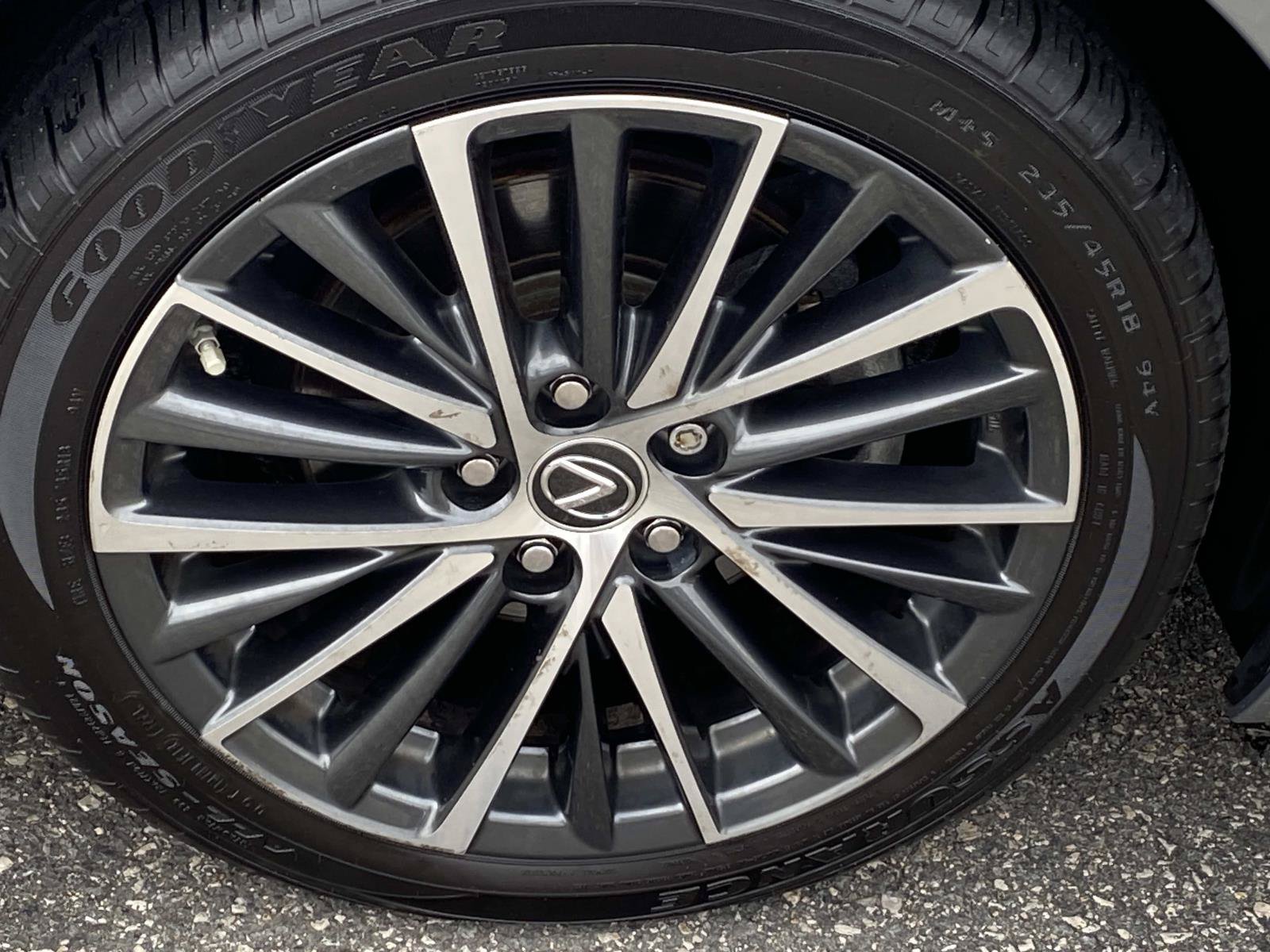 Used 2023 Lexus ES 350 w/ Premium Package FWD image 26