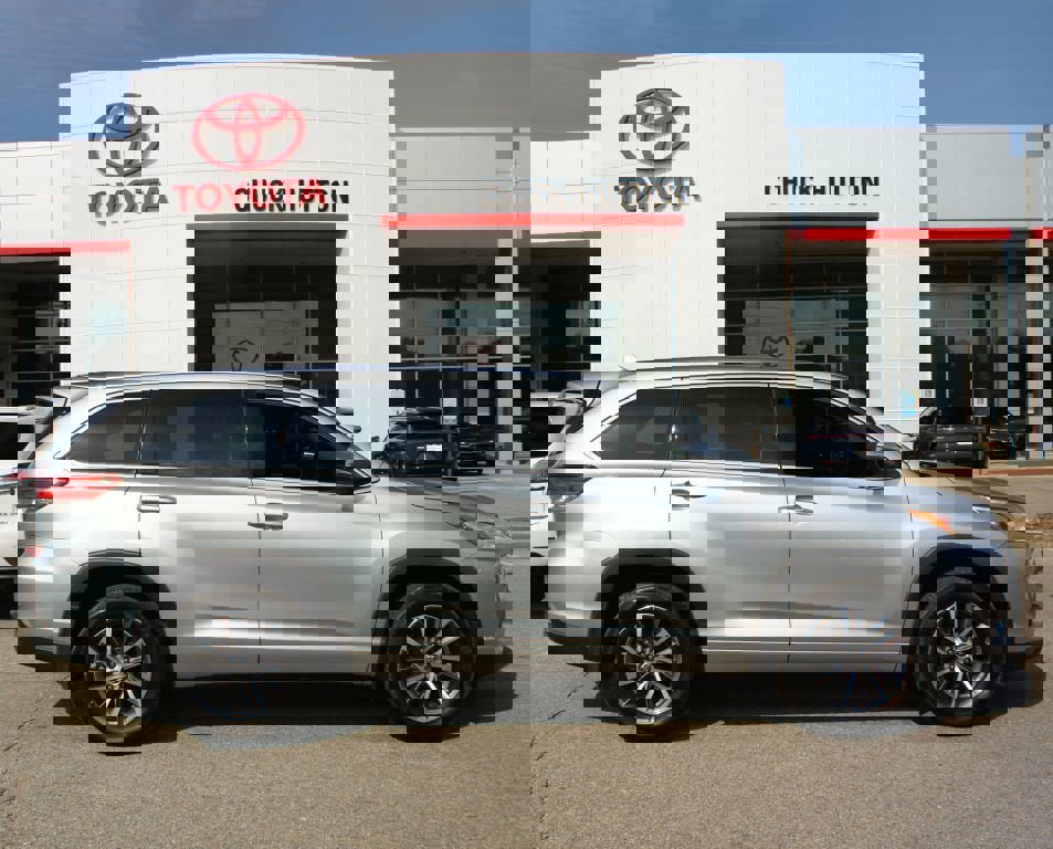 Used 2018 Toyota Highlander XLE