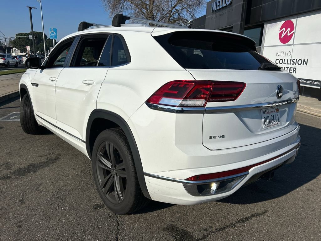 Used 2021 Volkswagen Atlas Cross Sport SE w/ V6 Towing Package image 5