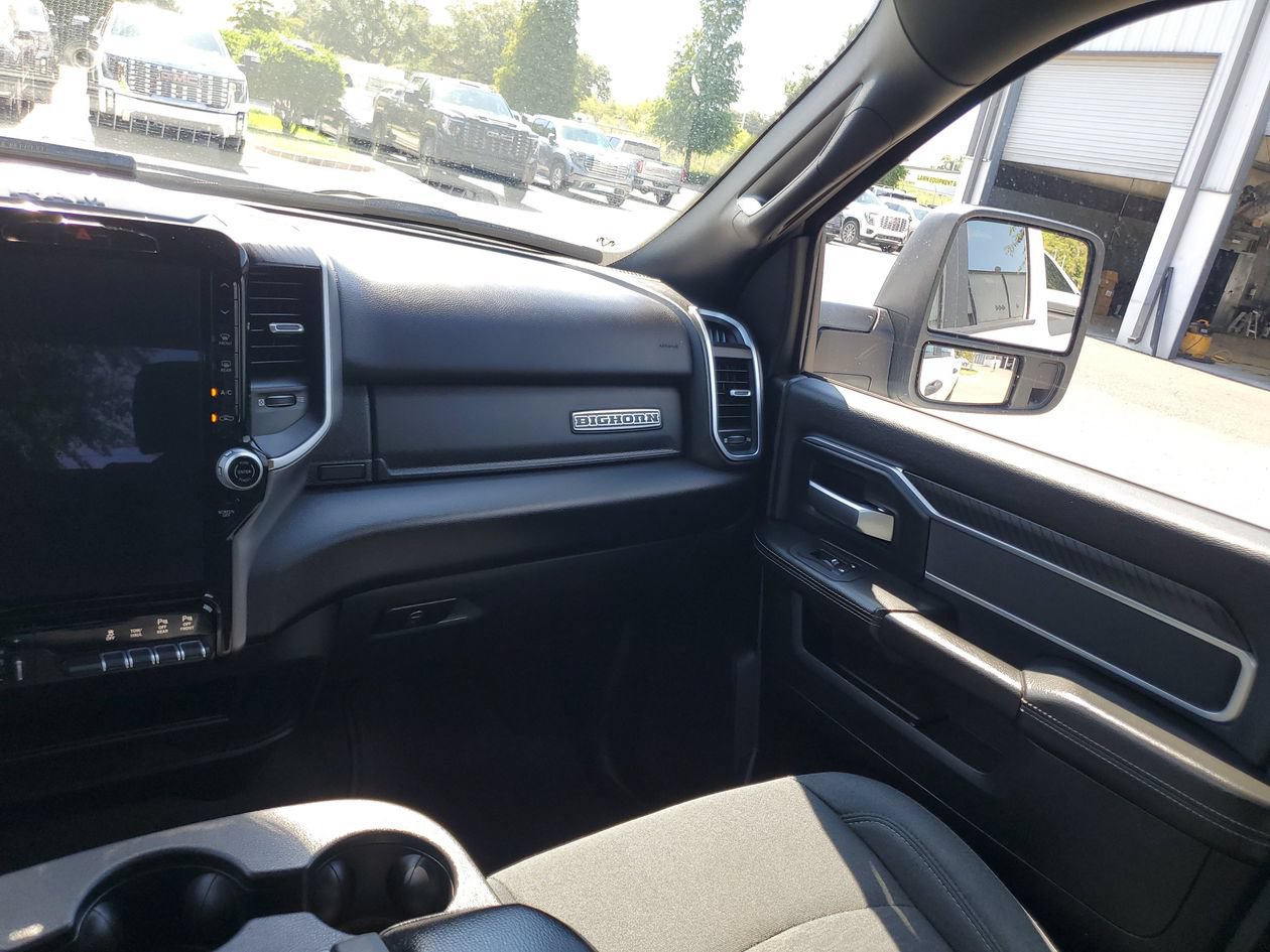 Used 2025 RAM 2500 Big Horn AWD/4WD image 15