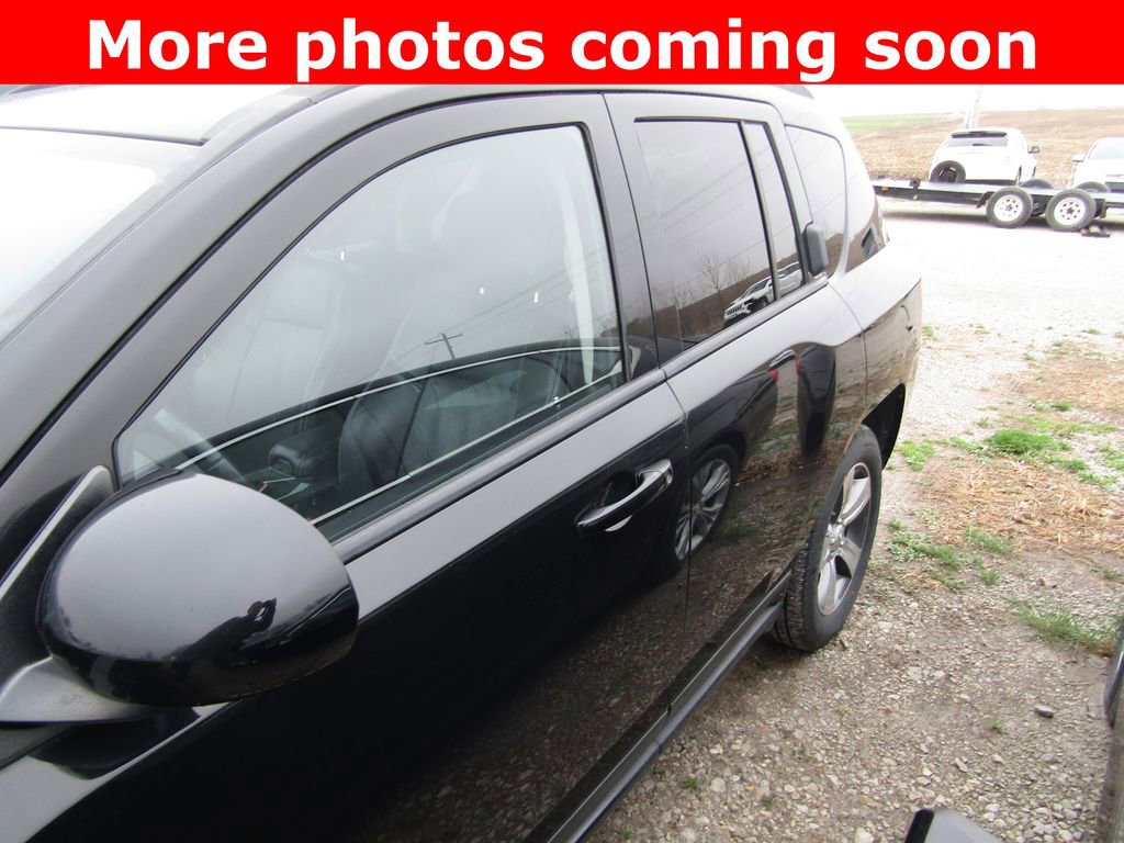 Used 2017 Jeep Compass High Altitude image 2