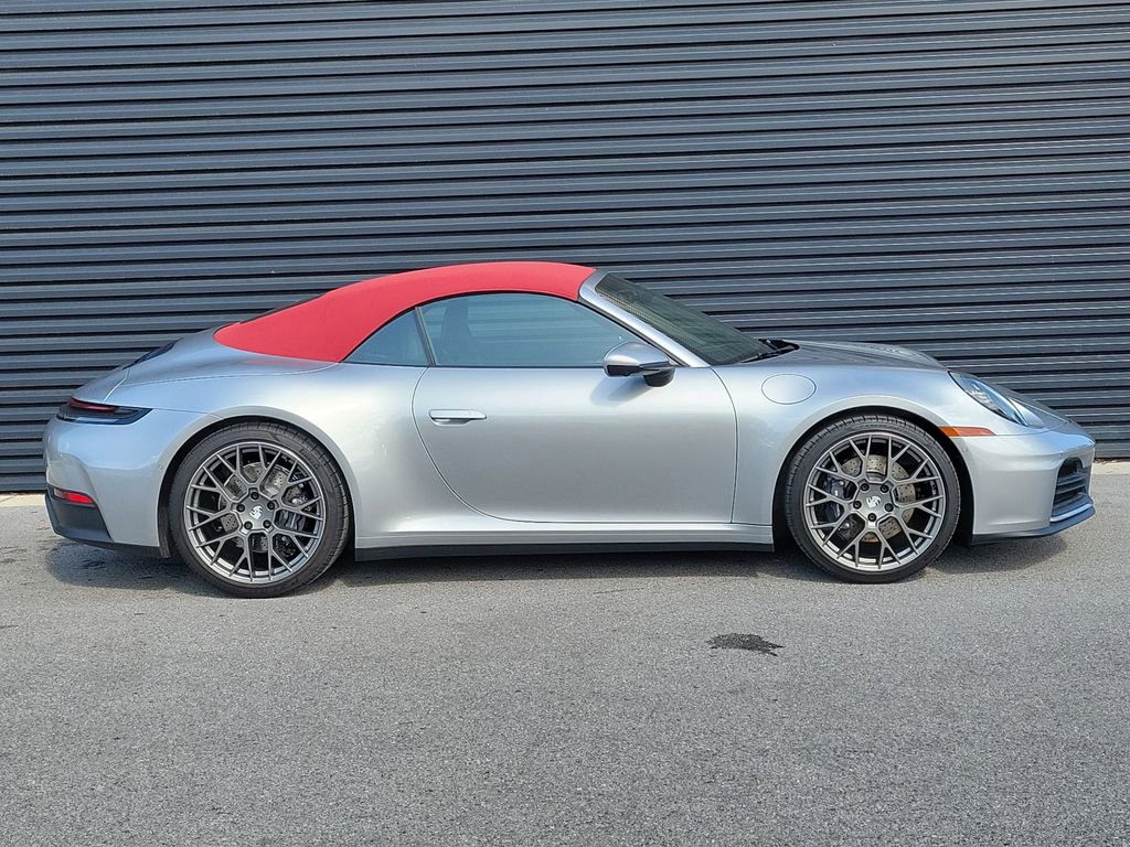 Certified 2025 Porsche 911 Carrera RWD image 8