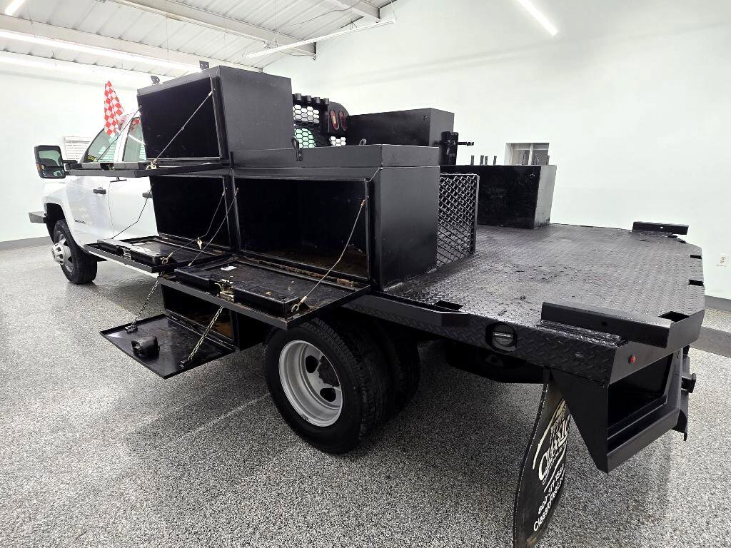 Used 2019 Chevrolet Silverado 3500 W/T w/ WT Convenience Package image 5