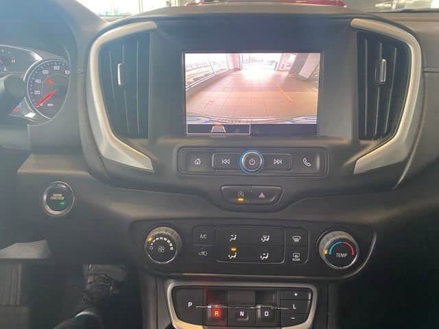 Used 2023 GMC Terrain SLE w/ LPO, Floor Liner Package image 27