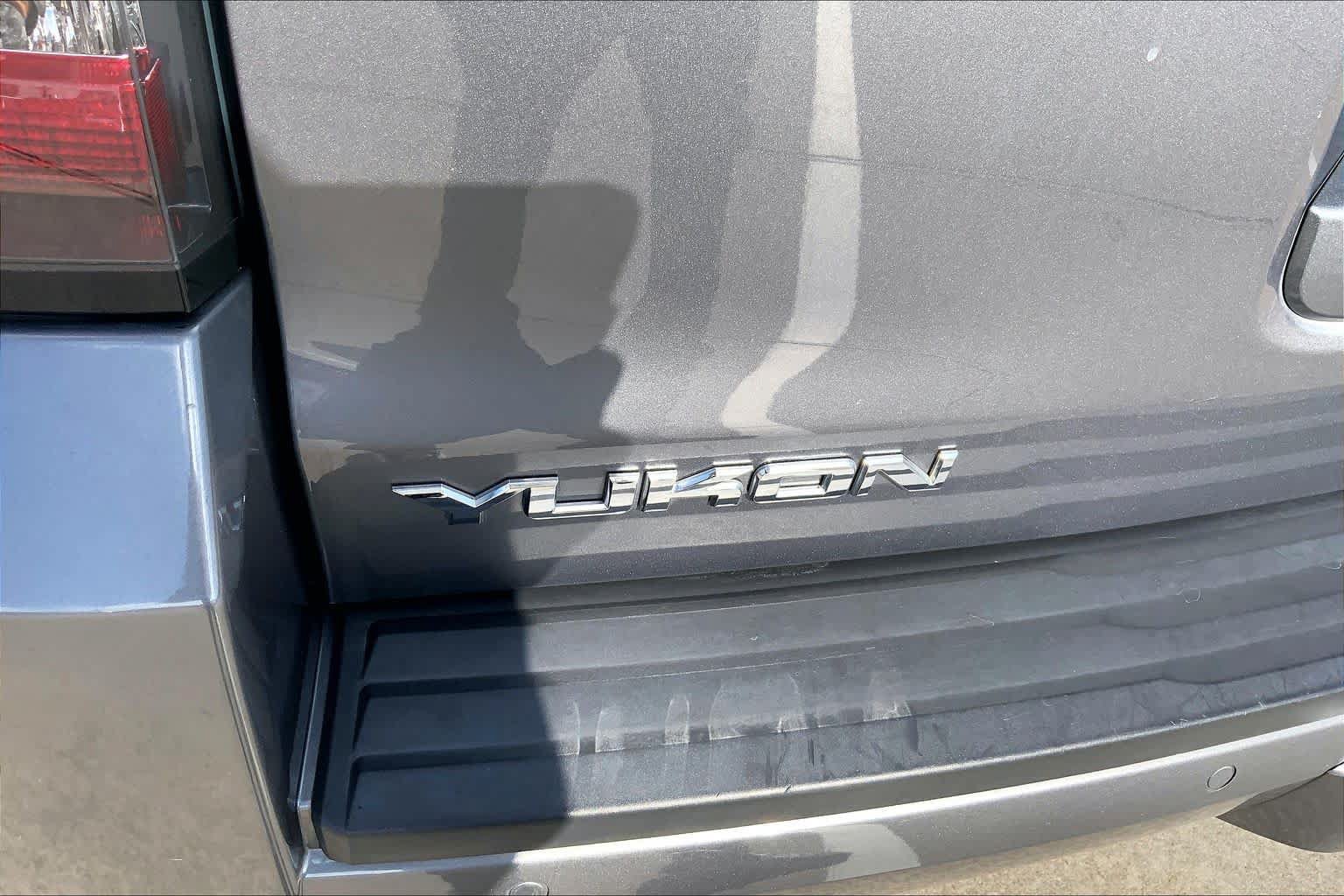 Used 2019 GMC Yukon SLT AWD/4WD image 10