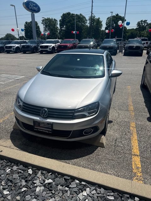 Used 2014 Volkswagen Eos Komfort FWD image 1